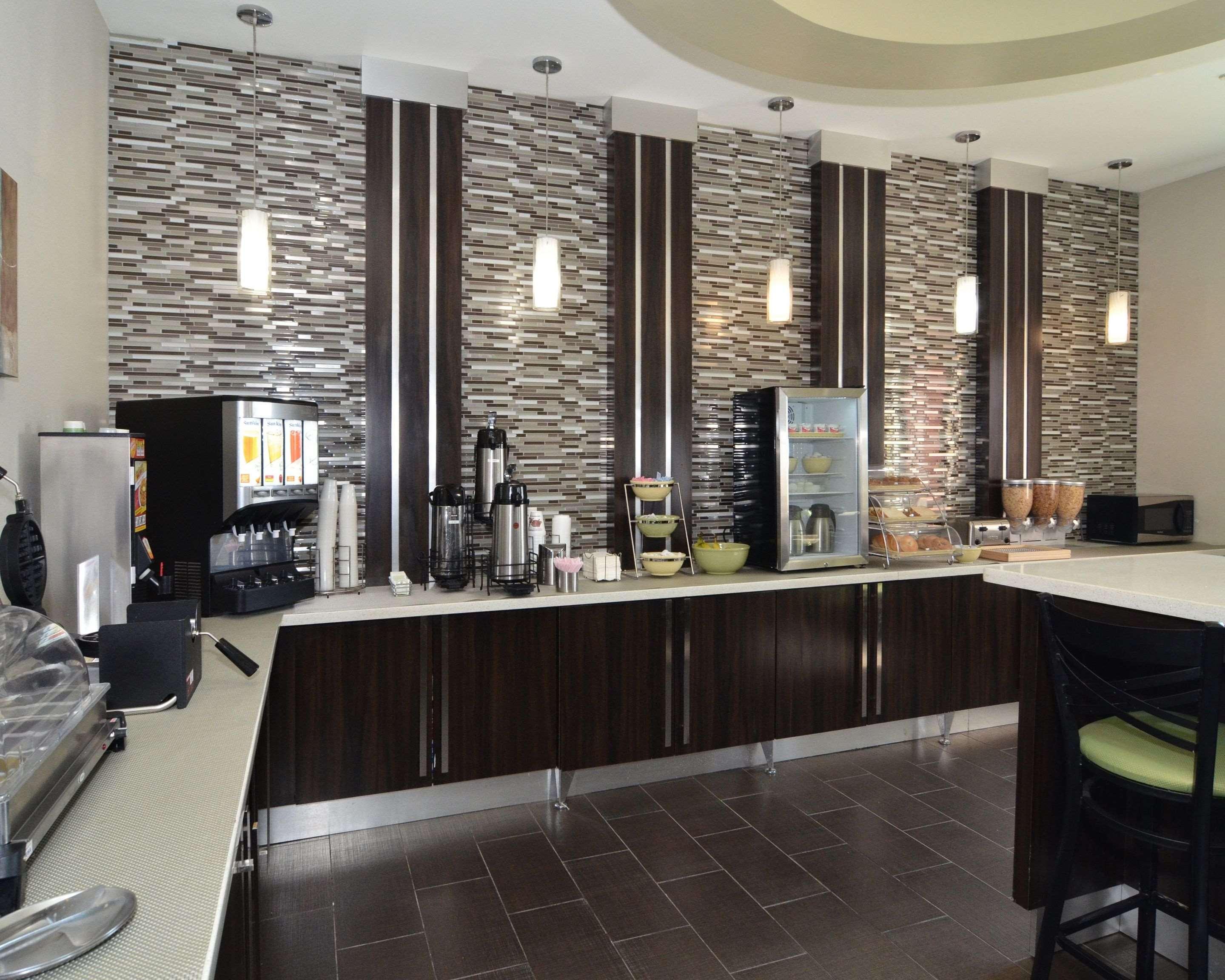 Quality Inn & Suites Kenedy - Karnes City Extérieur photo
