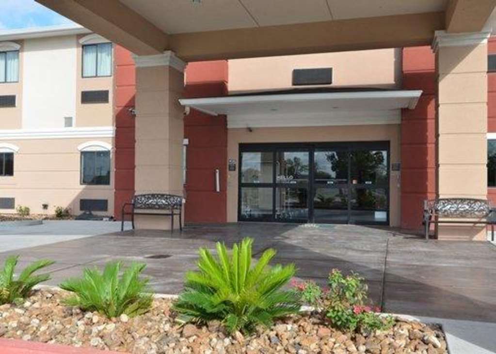 Quality Inn & Suites Kenedy - Karnes City Extérieur photo