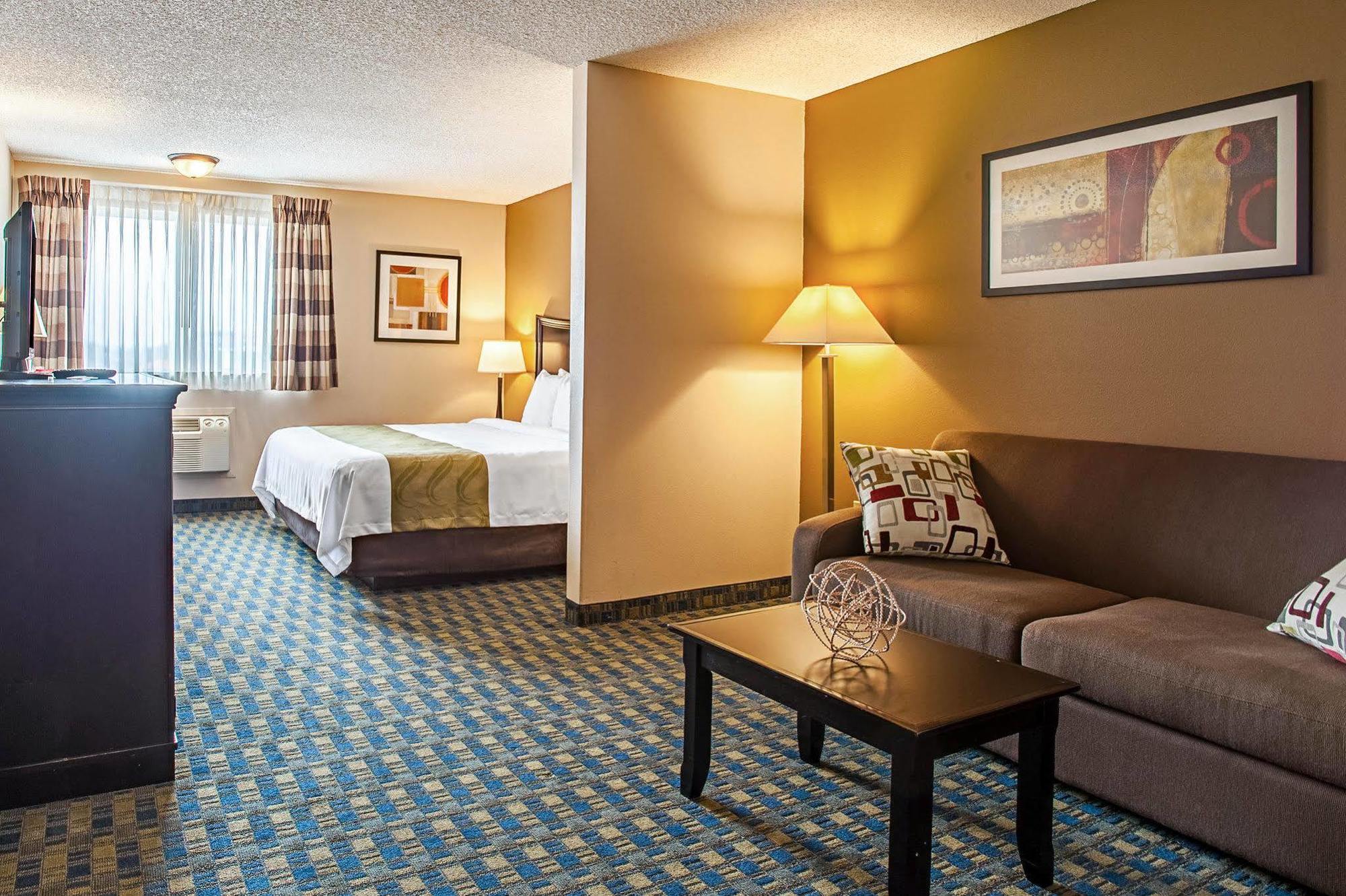 Quality Inn & Suites Kenedy - Karnes City Extérieur photo