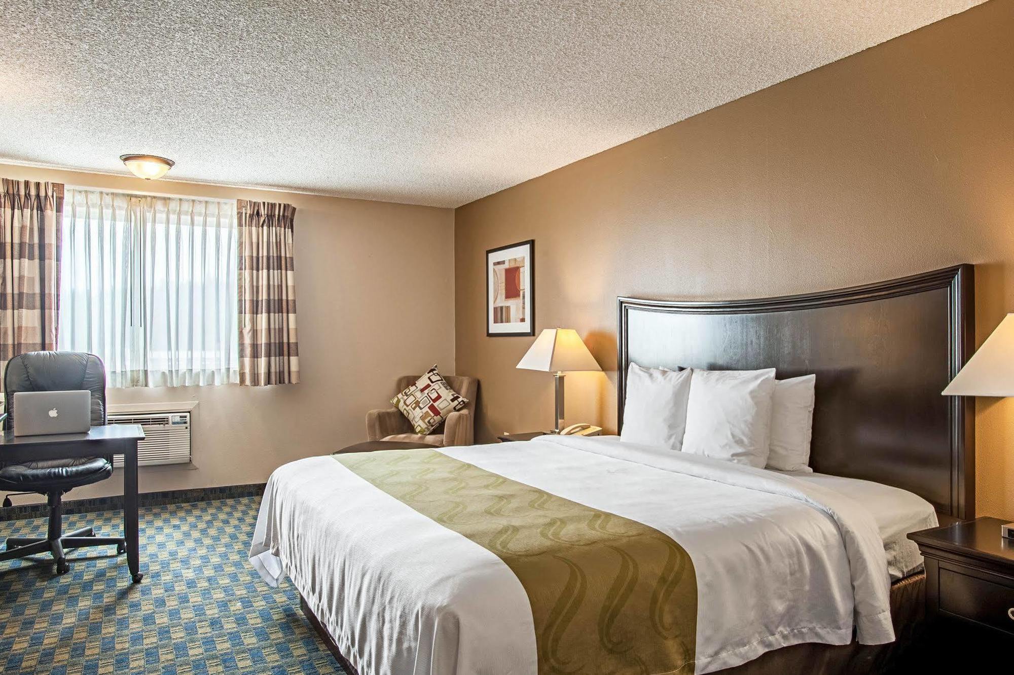 Quality Inn & Suites Kenedy - Karnes City Extérieur photo